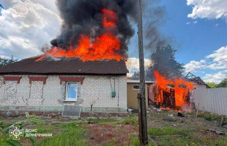На Донеччині внаслідок ворожих атак поранені троє людей
