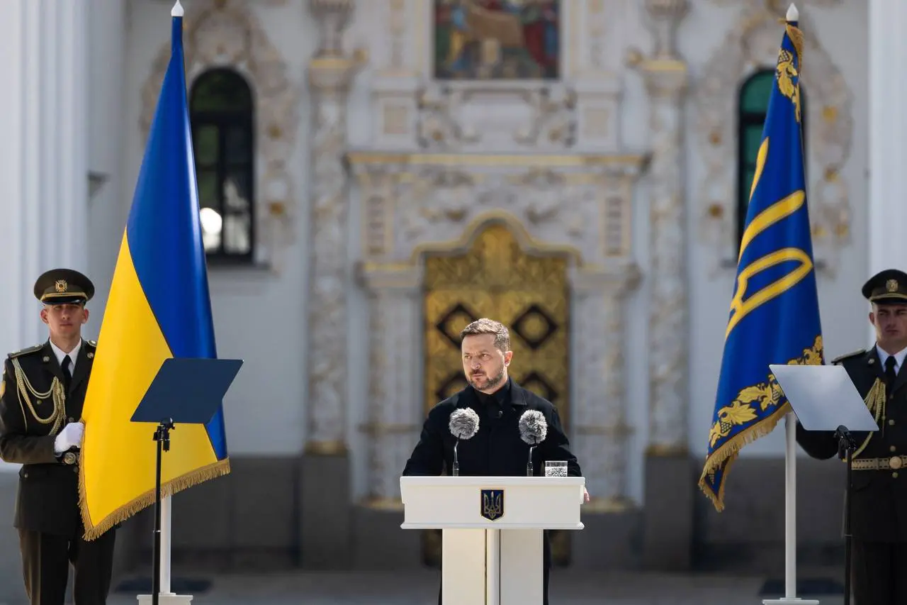 Зеленський спростував заяви про захоплення Костянтинівки росіянами