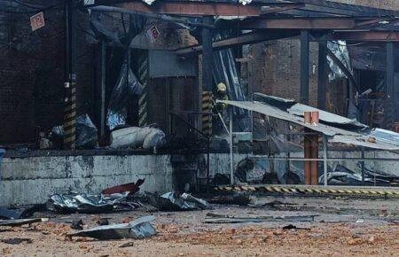 Російські дрони пошкодили термінал «Нової пошти» у Сумах з посилками на 42 млн грн