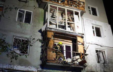 В Одесі внаслідок нічних атак пошкоджені будинки та склади, семеро людей постраждали