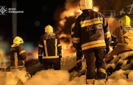 Окупанти вночі атакували промисловий об’єкт у Бориспільському районі (ФОТО)