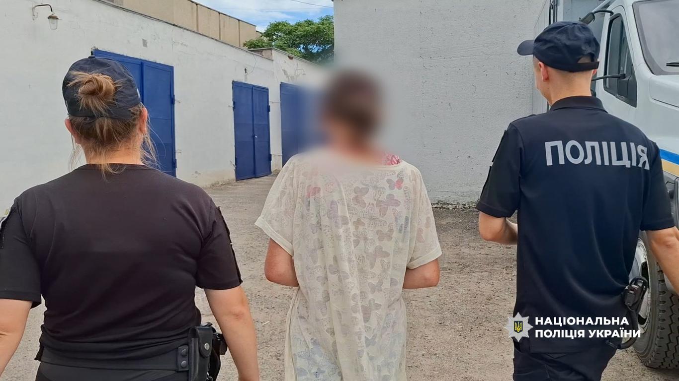 На Одещині жінка катувала 5-річного сина: її затримала поліція після дзвінка сусідів