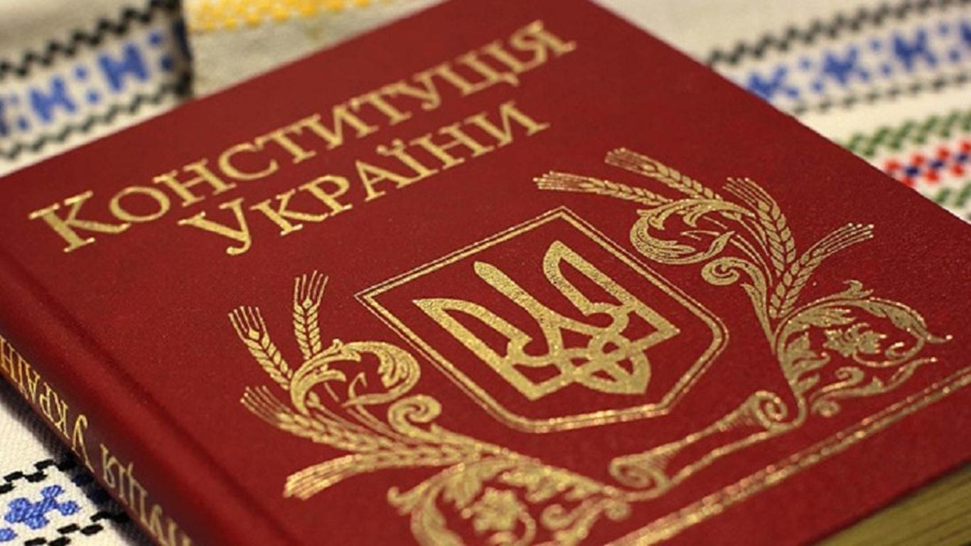 Конституцію України вперше повністю переклали жестовою мовою