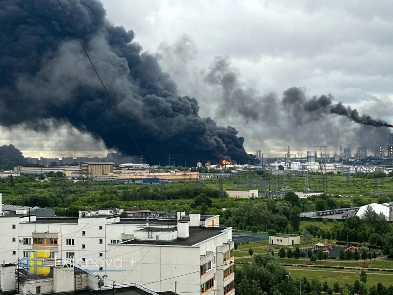 Сибіга звернувся до жителів Москви після української атаки по НПЗ