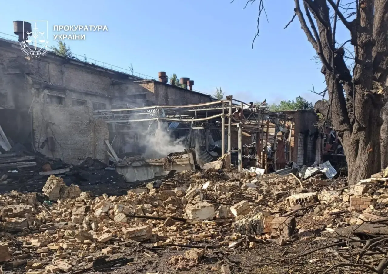 Кіностудія Довженка зазнала удару двома балістичними ракетами