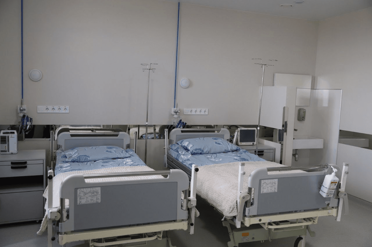 Держава не знає, що робити з самотніми важкопораненими військовими