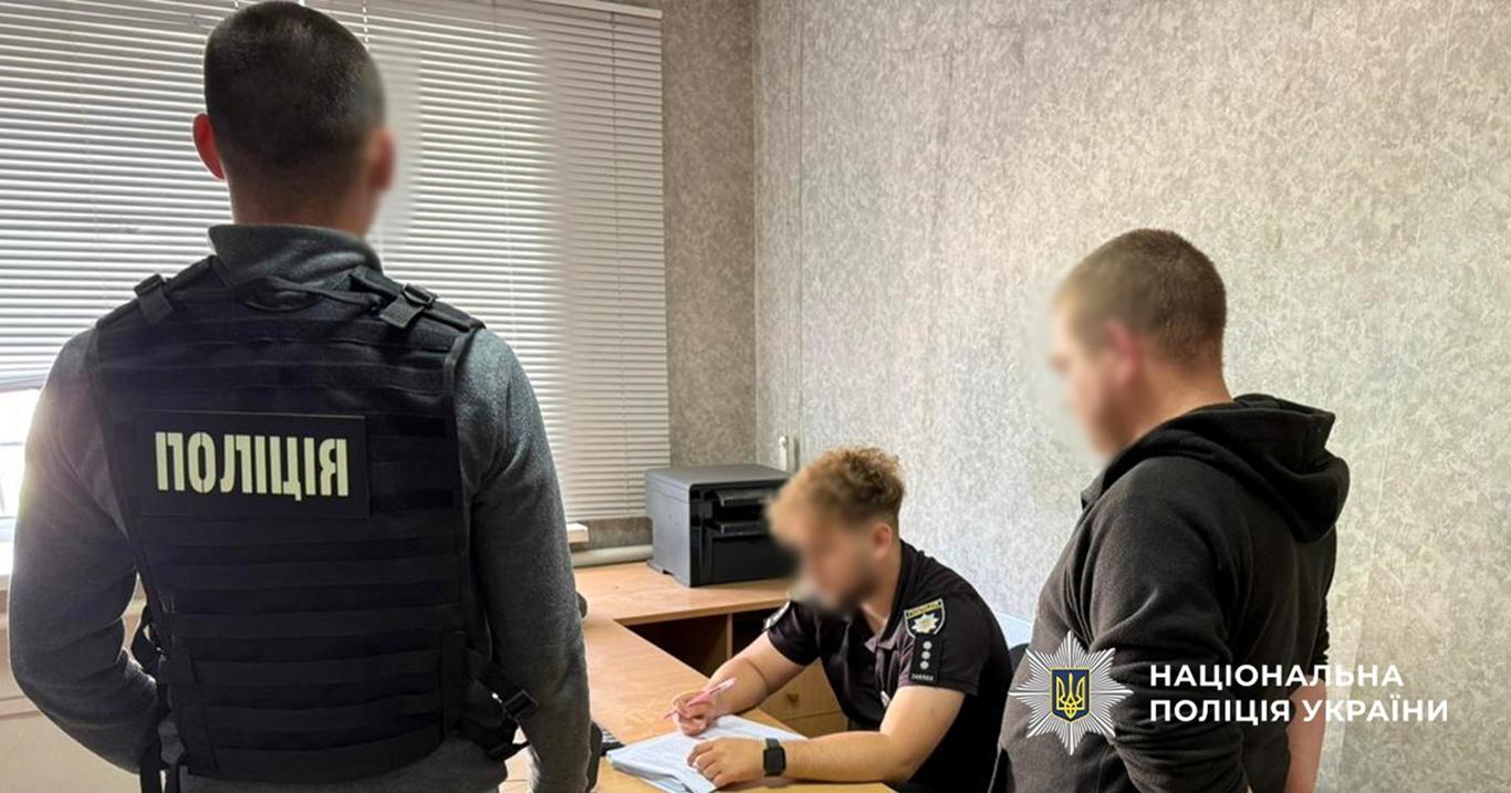 Поліція оголосила підозру двом військовим ТЦК, які викинули з буса чоловіка у критичному стані
