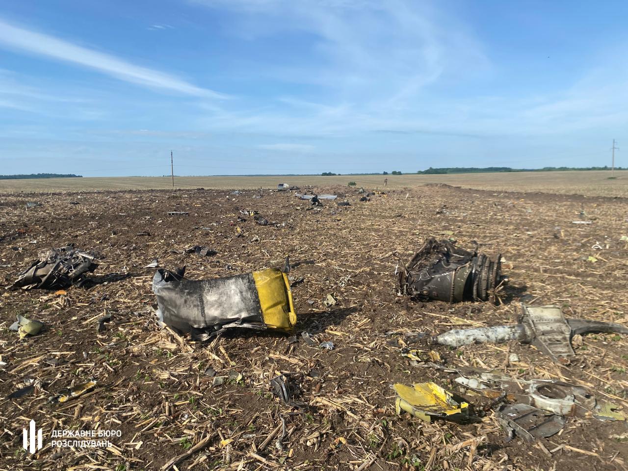 ДБР опублікувало нові дані щодо катастрофи військового літака Су-24 на Хмельниччині