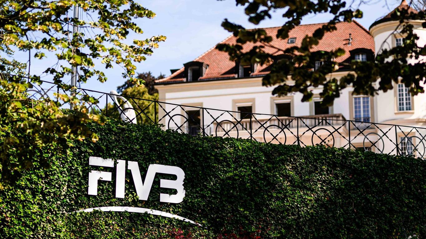 Міжнародна федерація волейболу дозволила участь російських спортсменів у турнірах
