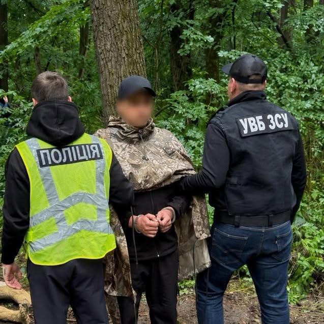 Викрадення та вбивство двох цивільних на Київщині: екскомандиру 155-ї ОМБр та іншим учасникам злочину повідомили про підозру
