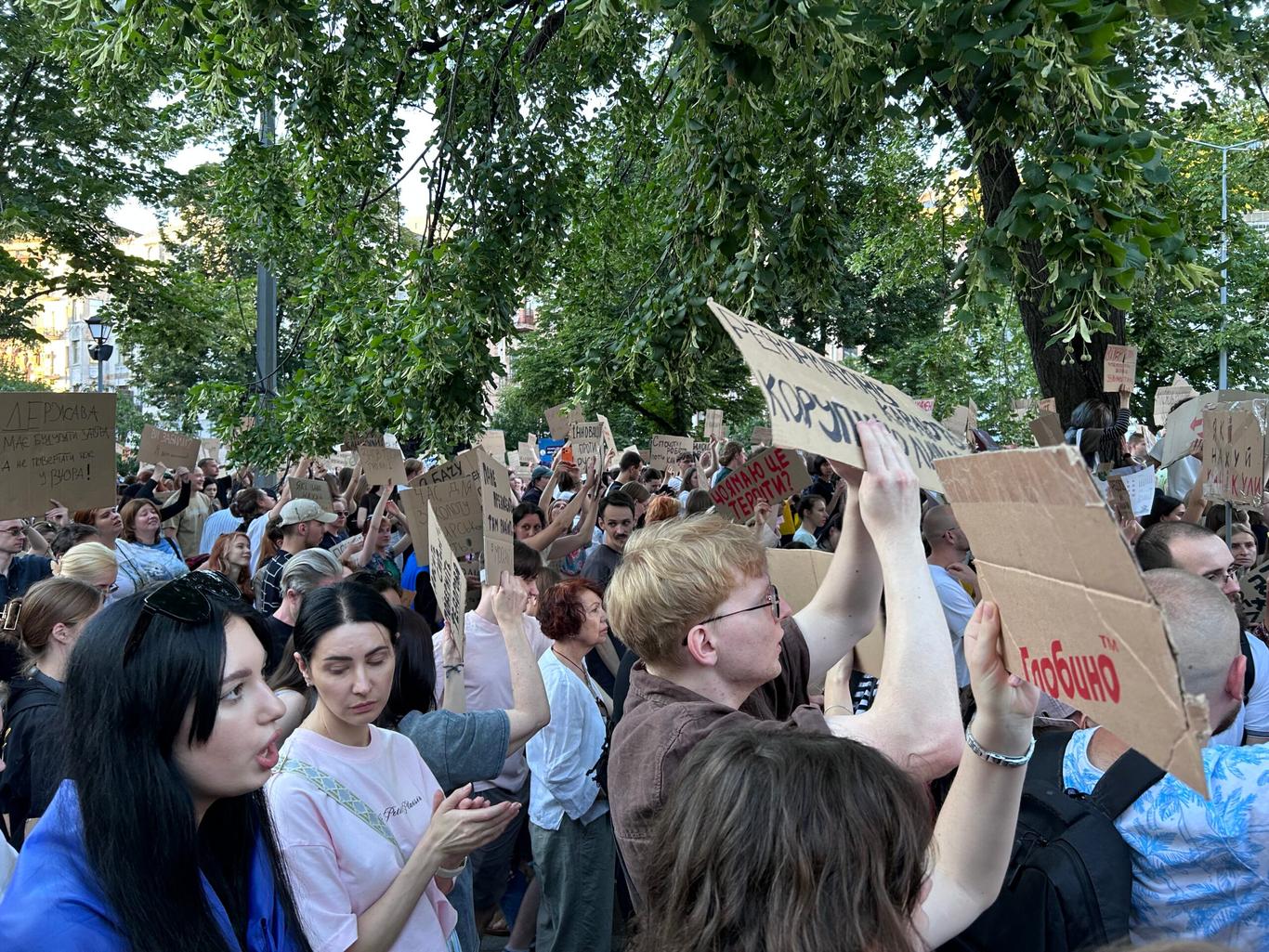 Гарань: Протести змінили характер, а владі потрібно шукати вихід через діалог