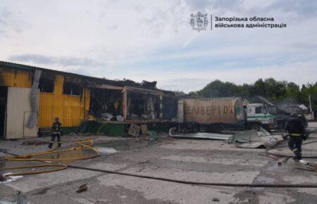 РФ атакувала харчове підприємство в Запоріжжі та будинки в Запорізькому районі (ФОТО)
