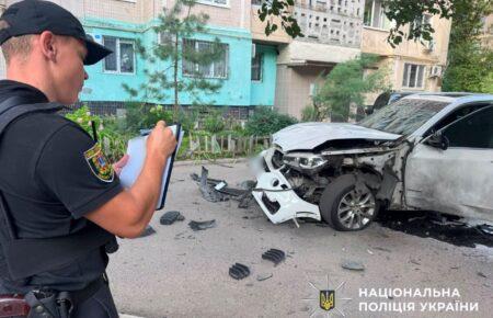 В Одесі вибухнув позашляховик з водієм у середині