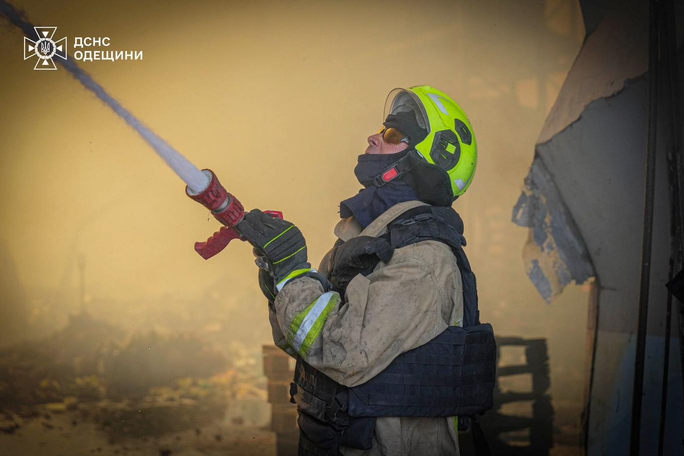 Окупанти вдарили балістикою по Одещині, є загиблі та поранені