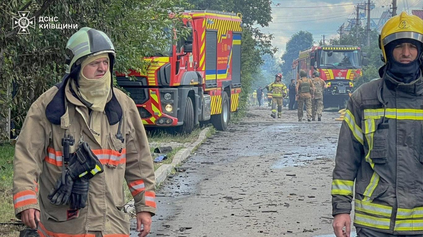 У лікарні помер чоловік, поранений під час обстрілу Київщини 6 липня