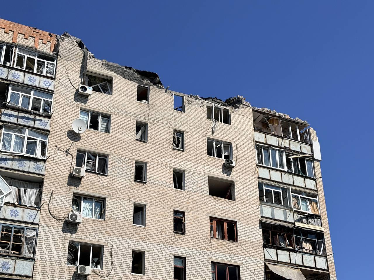 Росіяни завдали вісім авіаударів по Краматорську, багато поранених (ФОТО)