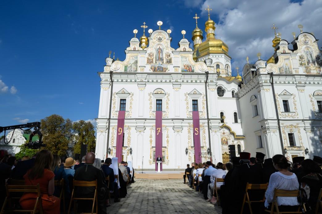 Зеленський підписав указ про кроки для збереження національних святинь України