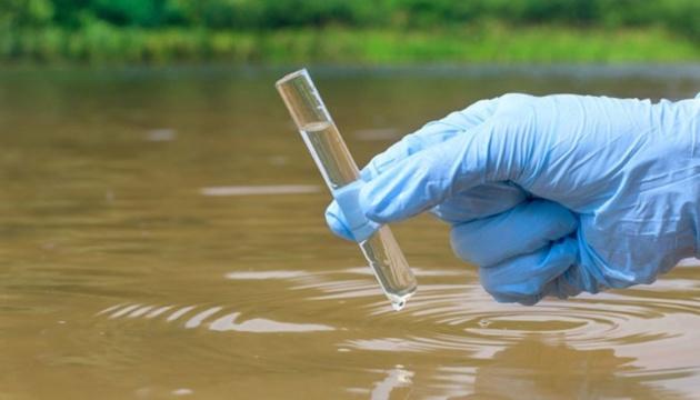 У водоймах Борщагівської громади зафіксували перевищення норм забруднення води