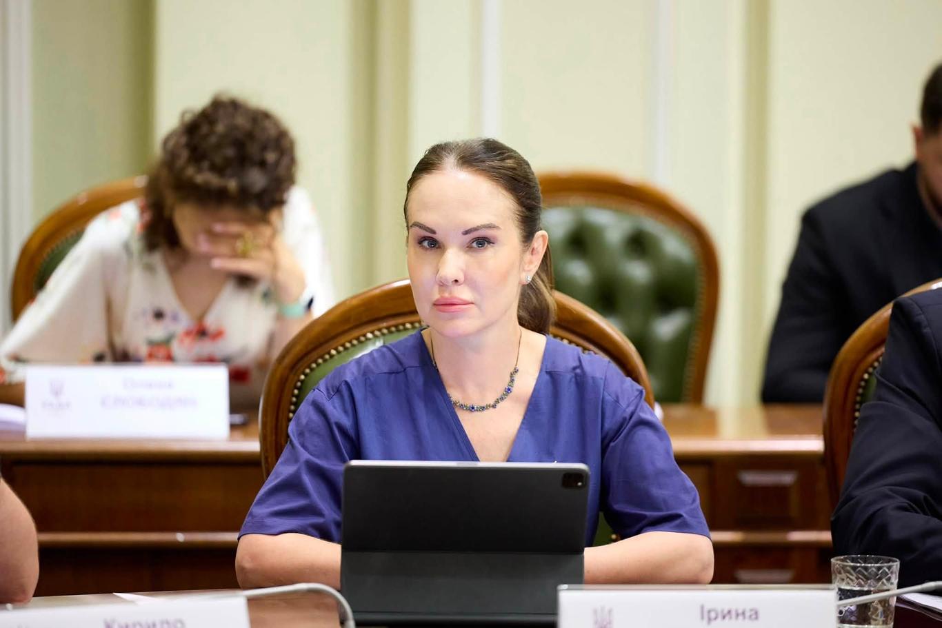 Зеленський звільнив Ірину Мудру з посади заступниці керівника ОП