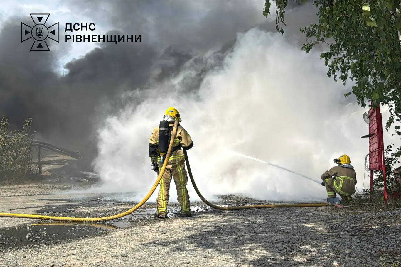 На Рівненщині на одному з підприємств сталась пожежа