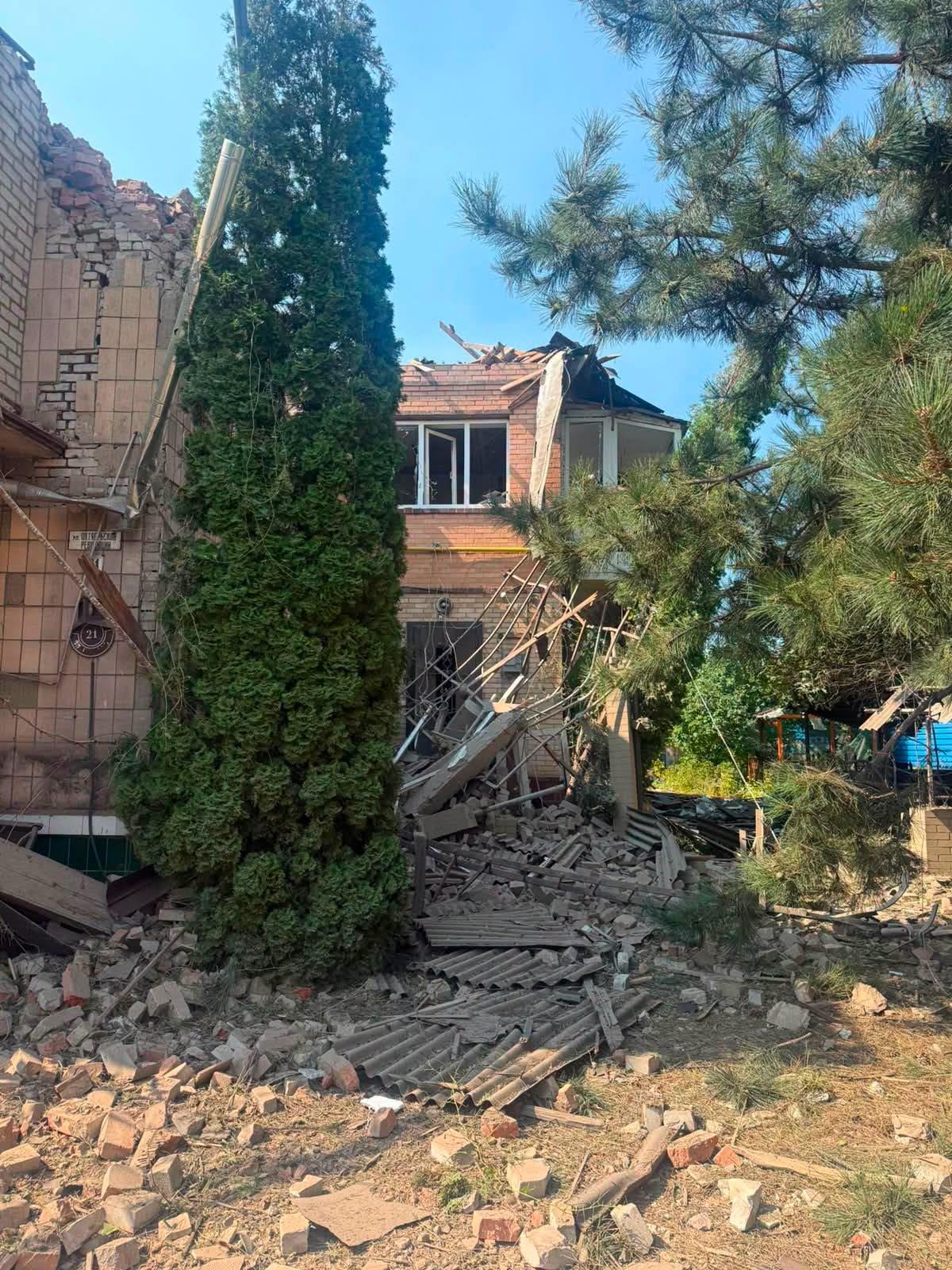Росіяни вдарили по Словʼянську, є поранені