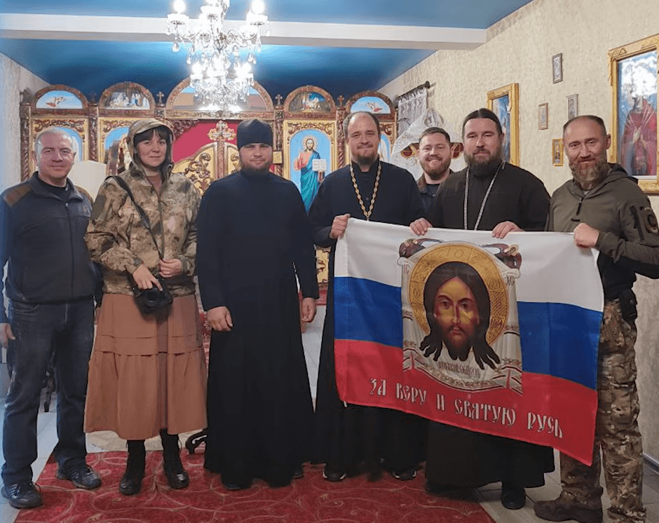 «Доноси» у ФСБ і зброя військовим: чим займається священнослужитель з Криму