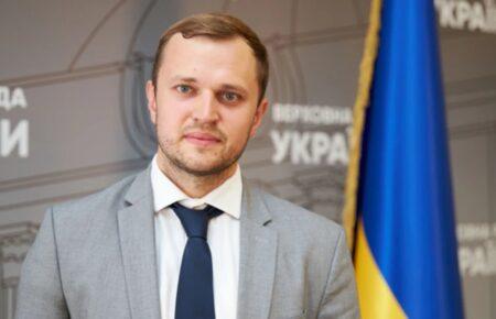 Двоє народних депутатів від «Слуги народу» склали мандати