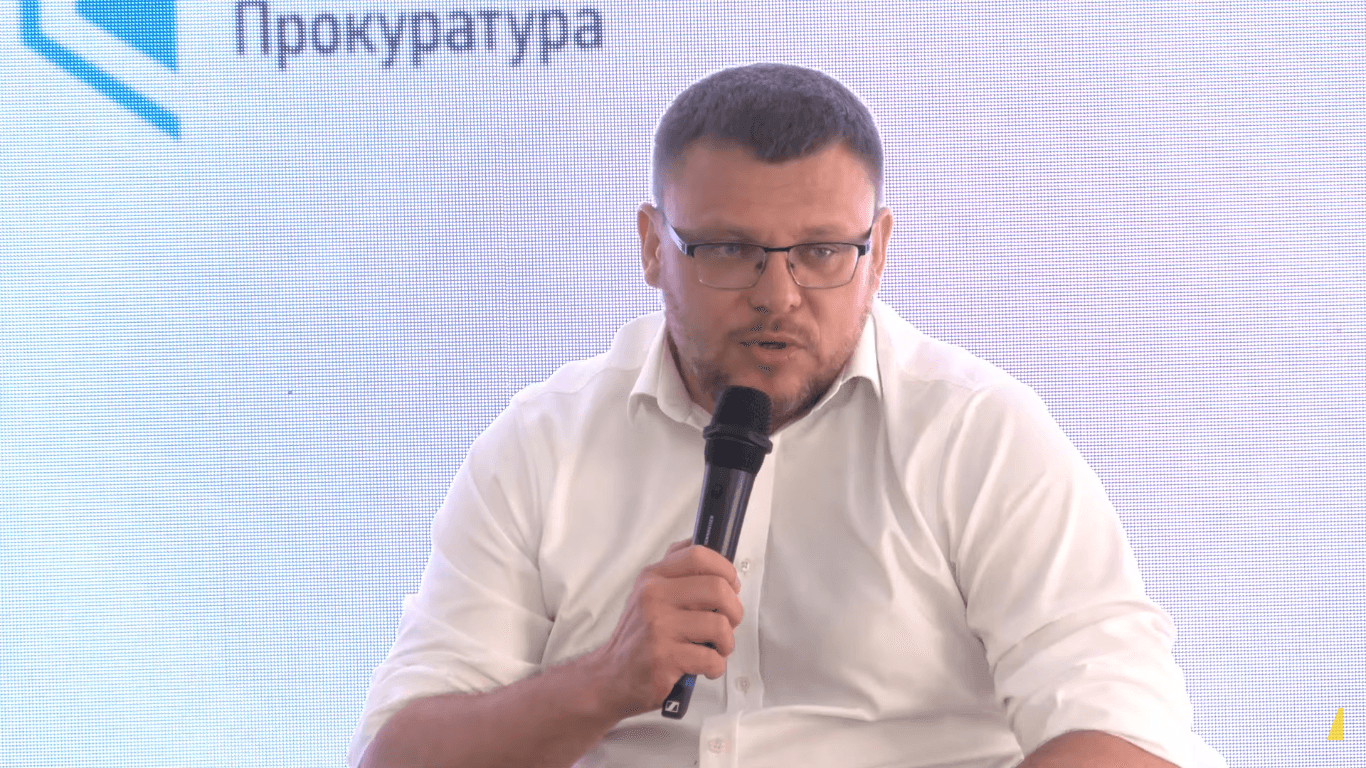 Директор НАБУ звинуватив СБУ в постійному тиску на його співробітників