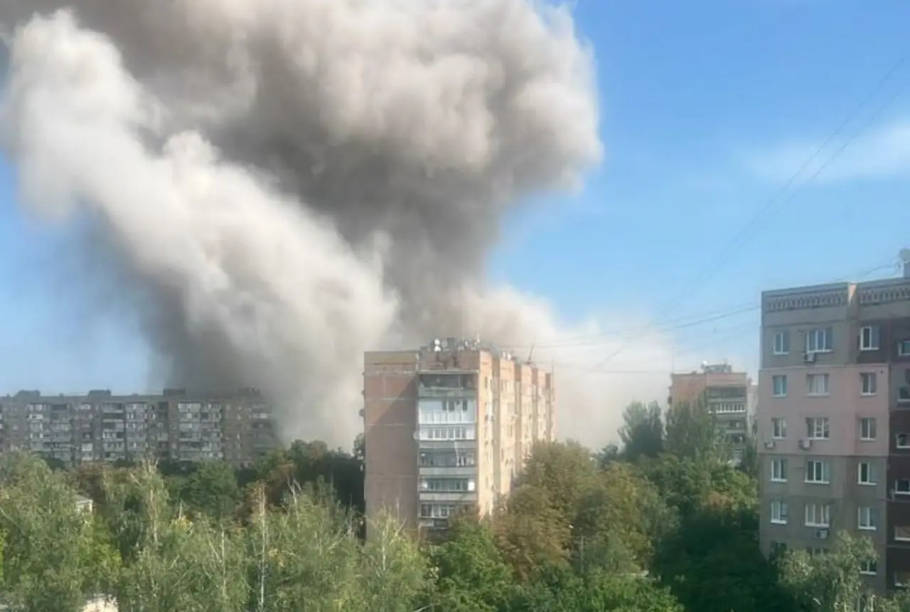 Росіяни скинули дві авіабомби на Краматорськ, є поранені  (ФОТО)