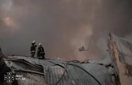 Росіяни масовано атакували балістикою Київ та область ( ФОТО)