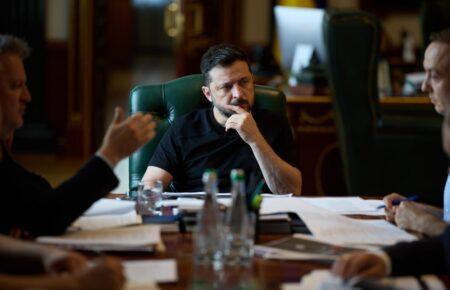 Зеленський доручив підготувати спеціальну санкційну операцію проти російського ВПК