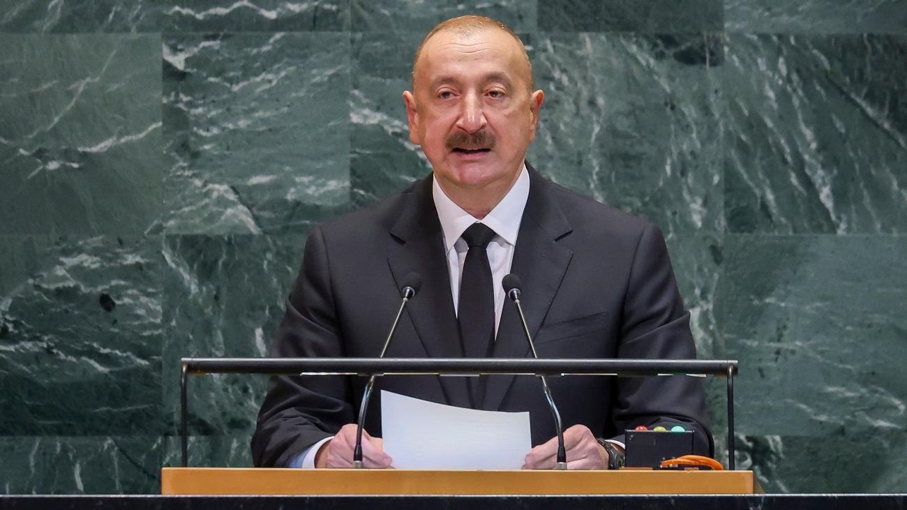 Президент Азербайджану помилував засудженого француза після виключення Усманова з санкцій ЄС