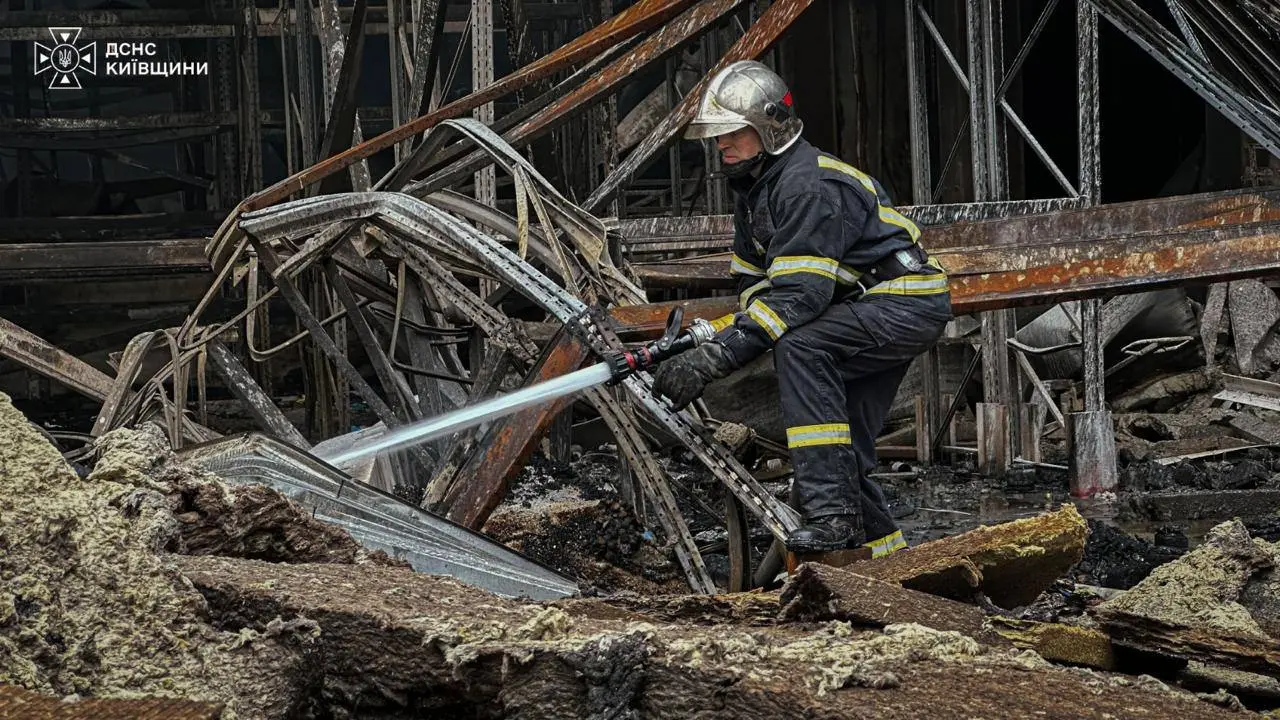 На Київщині через російську атаку поранена жінка