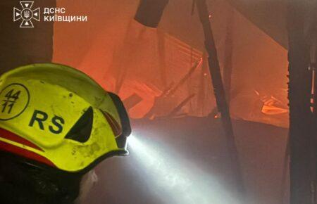 Росіяни атакували пилораму та СТО на Київщині