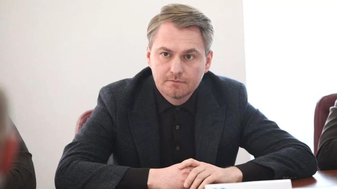 Заява Кравченка про звільнення є його політичною відповідальністю за скандал навколо «Карфагена», — Буряченко