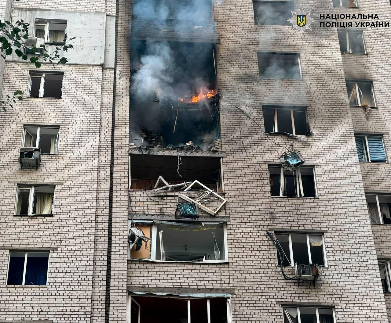 14-річний хлопець загинув від влучання російського дрона в київську багатоповерхівку