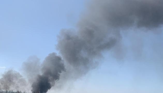На Полтавщині ворожий дрон поцілив у промисловий об'єкт