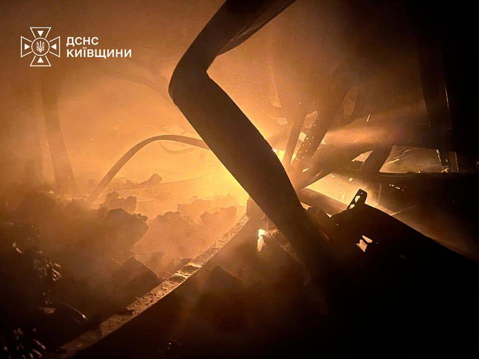 У 5 районах Київщини через атаки РФ пошкоджено 17 об'єктів