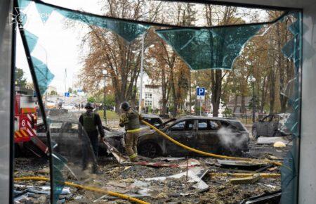 У Солом'янському районі Києва через російську атаку пошкоджено лікарню