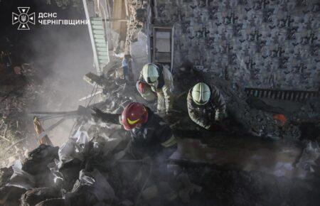 Кількість загиблих від удару росіян по Прилуках зросла до 22, з них 5 дітей (ФОТО, ВІДЕО)