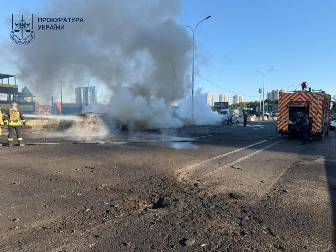 Російський дрон влучив біля автодороги «Київ — Одеса» у Чабанах, загорілися автомобілі: троє загиблих