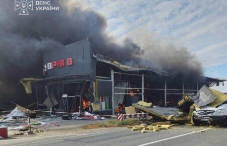 РФ вдарила «шахедом» по магазину на Одещині