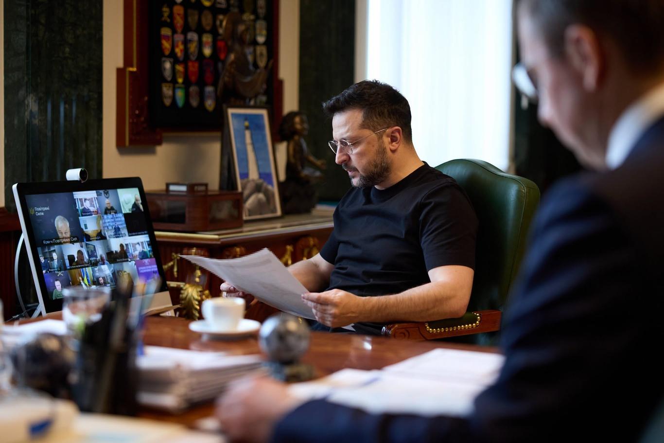Зеленський: Україна майже місяць чекає підпису очільника Пентагону на ракети до Patriot