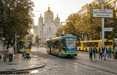 «Місто, яке постійно винаходить себе наново»: які історії ховає Дніпро