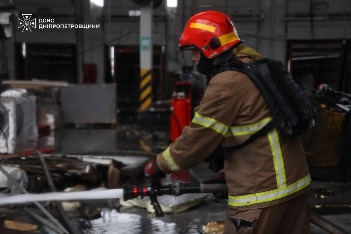 Росіяни атакували дронами два райони Дніпропетровщини