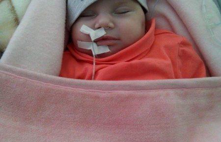 Родина учасників АТО має проблему з новонародженою донькою — волонтерка