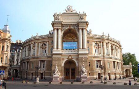 В Одесі через аномальну спеку лікарі «швидкої» здійснюють до 1000 виїздів у день