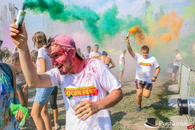 В Одесі відбувся фестиваль фарб (ФОТОРЕПОРТАЖ)