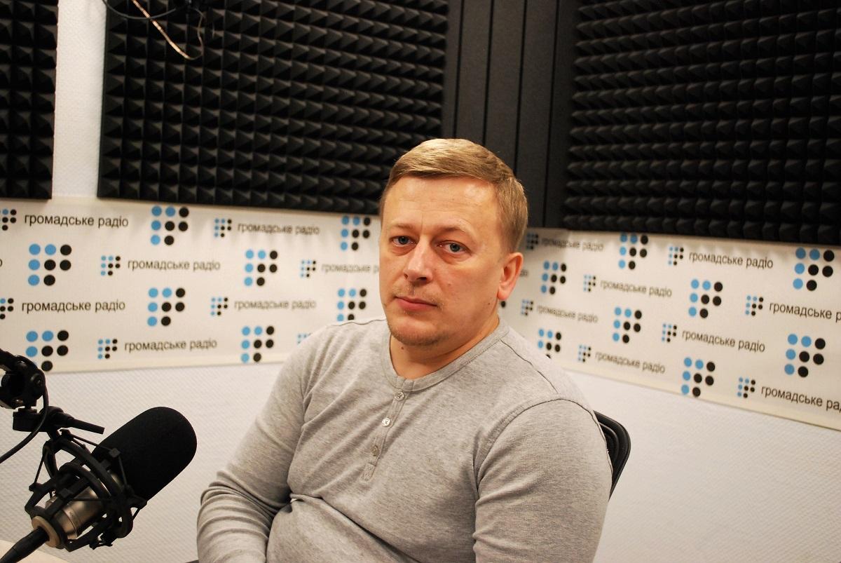 Патрули полиции в Донецкой области взимают по 50 грн с автобусов возле КПВВ, — глава «Восток SOS»