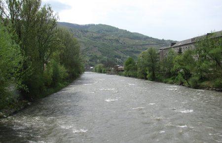Річки можуть вийти з берегів через дощі та танення снігу